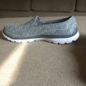 Memory foam slip on shoes